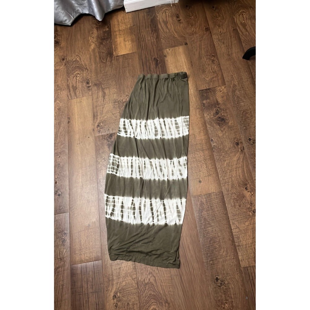 Long maxi skirt army green MED